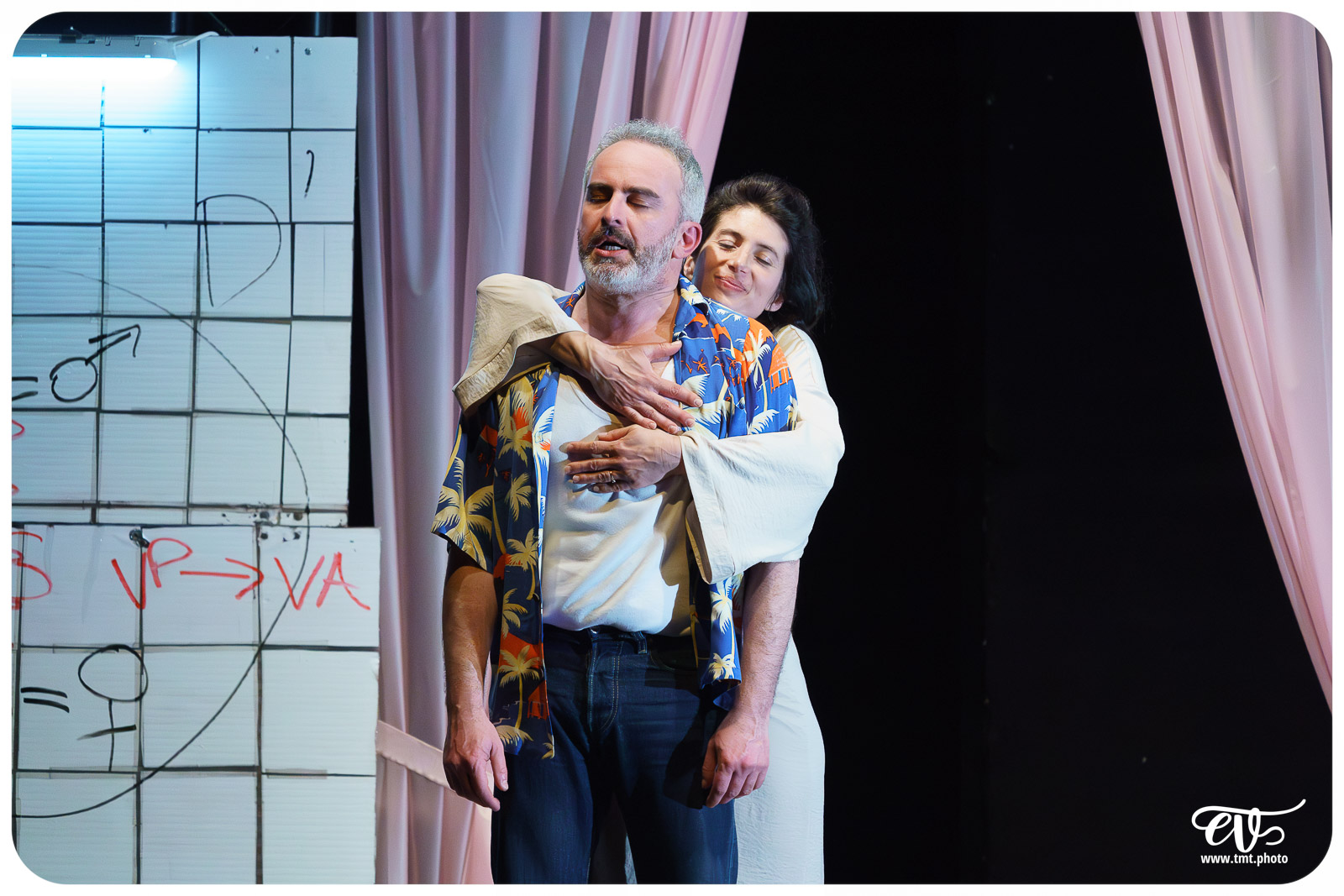 TMTPHOTO 2025.03.05 DERRIERE LE HUBLOT SE CACHE PARFOIS DU LINGE (LES FILLES DE SIMONE) 033